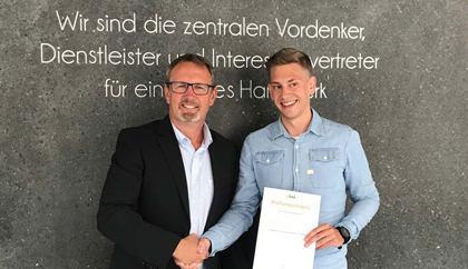 Zitzler Haustechnik - Wir gratulieren Herrn Thomas Wiedemann zur bestandenen Meisterprüfung und wünschen Ihm einen guten Start in seiner neuen Position.